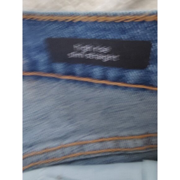 Circus NY High Rise Slim Straight Distressed Medium Wash Jeans 30 NWT - Picture 6 of 8